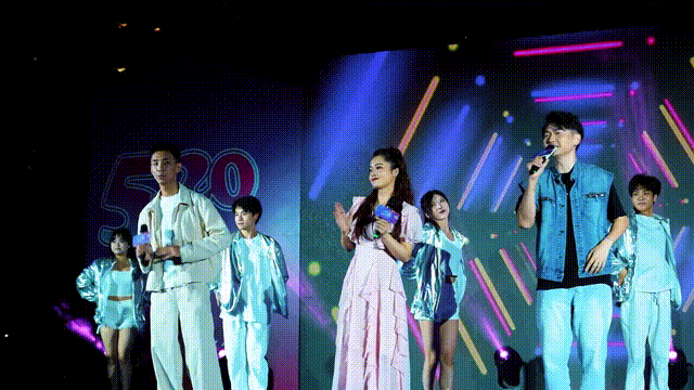 640 (1).gif